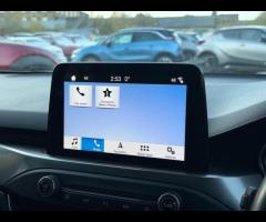 Ford Focus TOP OF THE RANGE TITANIUM FOCUS IN BLUE, 12 MONTHS MOT, SAT NAV, FRONT AND REAR PARKING S - 19