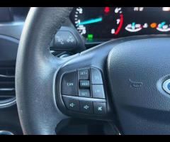 Ford Focus TOP OF THE RANGE TITANIUM FOCUS IN BLUE, 12 MONTHS MOT, SAT NAV, FRONT AND REAR PARKING S - 29