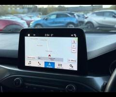 Ford Focus TOP OF THE RANGE TITANIUM FOCUS IN BLUE, 12 MONTHS MOT, SAT NAV, FRONT AND REAR PARKING S - 33