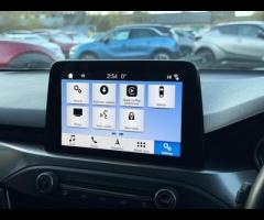 Ford Focus TOP OF THE RANGE TITANIUM FOCUS IN BLUE, 12 MONTHS MOT, SAT NAV, FRONT AND REAR PARKING S - 36