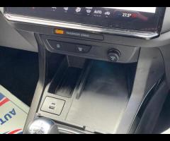 Ford Puma This 2025 Ford Puma ST Line offers exceptional value, having had only one owner from new. - 14