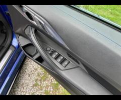 BMW 4 Series This 2023 BMW 4 Series M440d offers a blend of performance and practicality. Featuring - 26