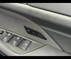 BMW 4 Series This 2023 BMW 4 Series M440d offers a blend of performance and practicality. Featuring - 37