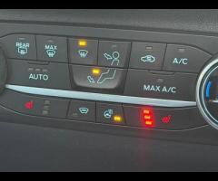 Ford Fiesta HIGH SPEC, FULLY LOADED, TOP OF THE RANGE VIGNALE, 12 MONTHS MOT, PANORAMIC ROOF, COMES - 11