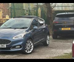 Ford Fiesta HIGH SPEC, FULLY LOADED, TOP OF THE RANGE VIGNALE, 12 MONTHS MOT, PANORAMIC ROOF, COMES - 40