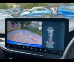 Ford Focus HERE IS A STUNNING FOCUS ESTATE, TOP OF THE RANGE FULLY LOADED, HEATED SEATS, HEATED STEE - 10