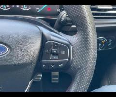 Ford Focus HERE IS A STUNNING FOCUS ESTATE, TOP OF THE RANGE FULLY LOADED, HEATED SEATS, HEATED STEE - 19