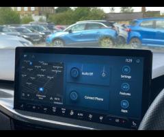 Ford Focus HERE IS A STUNNING FOCUS ESTATE, TOP OF THE RANGE FULLY LOADED, HEATED SEATS, HEATED STEE - 22