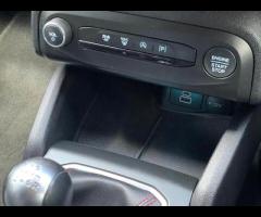 Ford Focus HERE IS A STUNNING FOCUS ESTATE, TOP OF THE RANGE FULLY LOADED, HEATED SEATS, HEATED STEE - 33