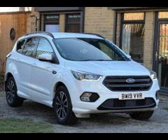 Ford Kuga FANTASTIC SPEC ST LINE IN MWHITE, HUGE SPEC, HALF LEATHER INTERIOR, SAT NAV, FRONT & R