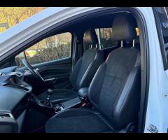 Ford Kuga FANTASTIC SPEC ST LINE IN MWHITE, HUGE SPEC, HALF LEATHER INTERIOR, SAT NAV, FRONT & R - 28