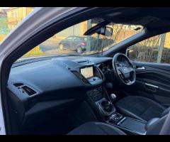 Ford Kuga FANTASTIC SPEC ST LINE IN MWHITE, HUGE SPEC, HALF LEATHER INTERIOR, SAT NAV, FRONT & R - 33