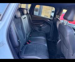 Ford Kuga FANTASTIC SPEC ST LINE IN MWHITE, HUGE SPEC, HALF LEATHER INTERIOR, SAT NAV, FRONT & R - 34