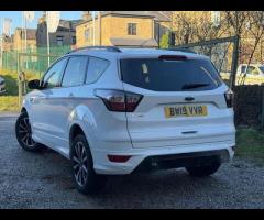 Ford Kuga FANTASTIC SPEC ST LINE IN MWHITE, HUGE SPEC, HALF LEATHER INTERIOR, SAT NAV, FRONT & R - 38