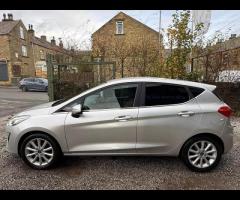 Ford Fiesta HERE WE PRESENT A TITANIUM FIESTA IN SILVER, HEATED SEATS, SAT NAV, REAR PARKING SENSORS - 4