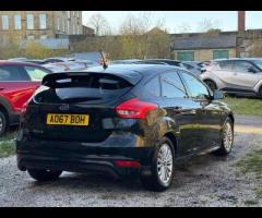 Ford Focus COMES WITH 12 MONTHS WARRANTY, STUNNING LOOKING FOCUS ST LINE IN BLACK, SAT NAV, 12 MONTH - 5