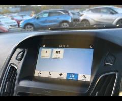 Ford Focus COMES WITH 12 MONTHS WARRANTY, STUNNING LOOKING FOCUS ST LINE IN BLACK, SAT NAV, 12 MONTH - 17