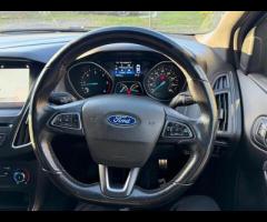 Ford Focus COMES WITH 12 MONTHS WARRANTY, STUNNING LOOKING FOCUS ST LINE IN BLACK, SAT NAV, 12 MONTH - 26