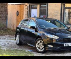 Ford Focus COMES WITH 12 MONTHS WARRANTY, STUNNING LOOKING FOCUS ST LINE IN BLACK, SAT NAV, 12 MONTH - 40