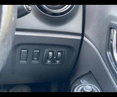 Renault Captur JUST COME IN.PART EXCHANGE, 12 MONTHS MOT, REAR PARKING SENSORS, SAT NAV, This 2017 R - 17