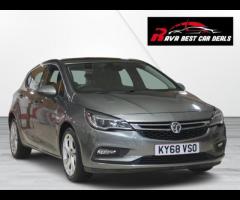 Vauxhall Astra This 2018 Vauxhall Astra 1.6 CDTi BlueInjection SRi Nav Hatchback with only 66400 mil