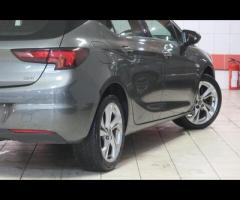 Vauxhall Astra This 2018 Vauxhall Astra 1.6 CDTi BlueInjection SRi Nav Hatchback with only 66400 mil - 17
