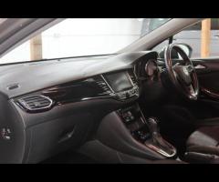 Vauxhall Astra This 2018 Vauxhall Astra 1.6 CDTi BlueInjection SRi Nav Hatchback with only 66400 mil - 31