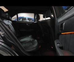 Mercedes-Benz E Class 2013 Mercedes-Benz E Class 2.1 E250 CDI BlueEfficiency Sport
Saloon | 4dr | Di - 11