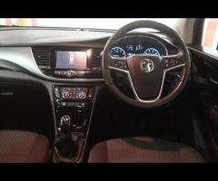 Vauxhall Mokka X This 2017 Vauxhall Mokka X 1.4i Turbo Active SUV with 70345 miles on the clock is a - 33