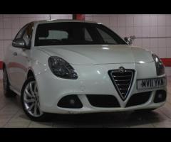 Alfa Romeo Giulietta This 2011 Alfa Romeo Giulietta 1.4 TB MultiAir Veloce Hatchback with a mileage - 10