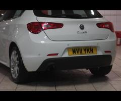 Alfa Romeo Giulietta This 2011 Alfa Romeo Giulietta 1.4 TB MultiAir Veloce Hatchback with a mileage - 31