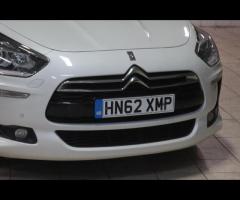 Citroen DS5 This 2012 Citroen DS5 2.0 HDi DSport Hatchback with 78623 miles on the clock is a sleek - 4