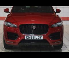 Jaguar F-PACE This 2016 Jaguar F-Pace 2.0 D180 R-Sport SUV, with 101572 miles on the clock, is a Die - 3