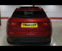 Jaguar F-PACE This 2016 Jaguar F-Pace 2.0 D180 R-Sport SUV, with 101572 miles on the clock, is a Die - 10