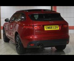 Jaguar F-PACE This 2016 Jaguar F-Pace 2.0 D180 R-Sport SUV, with 101572 miles on the clock, is a Die - 11
