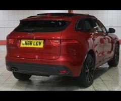 Jaguar F-PACE This 2016 Jaguar F-Pace 2.0 D180 R-Sport SUV, with 101572 miles on the clock, is a Die - 20