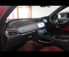Jaguar F-PACE This 2016 Jaguar F-Pace 2.0 D180 R-Sport SUV, with 101572 miles on the clock, is a Die - 29
