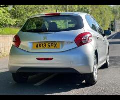 Peugeot 208 With only 84875 miles on the clock, this 2013 Peugeot 208 is a great option. As a 1.4L d - 9
