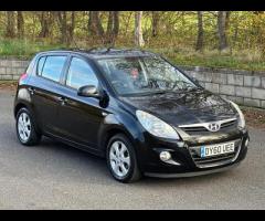 Hyundai i20 Hyundai i20 1.2 Edition Euro 4 5DOOR (Petrol) 

This vehicle runs and drives perfectly w - 6