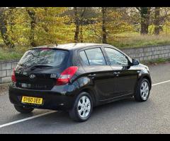 Hyundai i20 Hyundai i20 1.2 Edition Euro 4 5DOOR (Petrol) 

This vehicle runs and drives perfectly w - 10