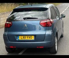 Citroen C4 Picasso Citroen C4 Picasso 1.6 HDi Exclusive EGS6 Euro 5 5dr (diesel) 

A nice family aut - 5