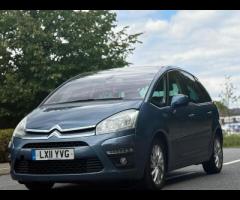Citroen C4 Picasso Citroen C4 Picasso 1.6 HDi Exclusive EGS6 Euro 5 5dr (diesel) 

A nice family aut - 11