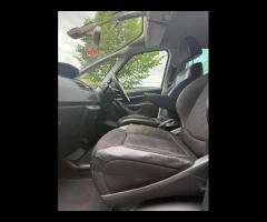 Citroen C4 Picasso Citroen C4 Picasso 1.6 HDi Exclusive EGS6 Euro 5 5dr (diesel) 

A nice family aut - 16