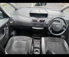 Citroen C4 Picasso Citroen C4 Picasso 1.6 HDi Exclusive EGS6 Euro 5 5dr (diesel) 

A nice family aut - 20