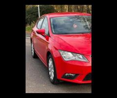 SEAT Leon This SEAT Leon TDI SE from 2013 offers exceptional value with only two previous owners. It - 6