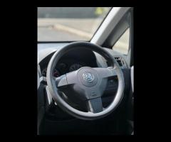 Vauxhall Zafira Vauxhall Zafira 1.6 Life Euro 4 5dr (Petrol) 

Runs and drives well , good engine , - 17