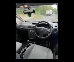 Vauxhall Meriva Vauxhall Meriva 1.4i 16v Breeze 5dr (Petrol) 

Runs & Drives all good 
No faults - 17