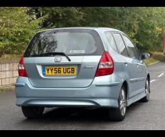 Honda Jazz Honda Jazz 1.4 i-DSI Sport 5dr 

This vehicle runs and drives perfectly with no known mec - 9