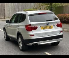 BMW X3 FINISHED IN SILVER METALLIC AND COMPLIMENTED WITH FULL BEIGE LEATHER INTERIOR. FULL SERVICE H - 8