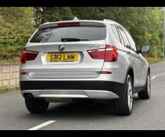 BMW X3 FINISHED IN SILVER METALLIC AND COMPLIMENTED WITH FULL BEIGE LEATHER INTERIOR. FULL SERVICE H - 9